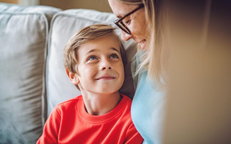 10 Kindheitserinnerungen, die Über-40-Jährige im Gedächtnis behalten, wenn ihr Gehirn gut funktioniert